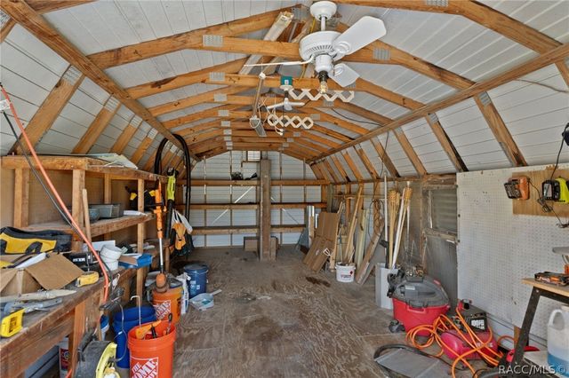 2901 S Pine Ridge Avenue, Homosassa, FL 34448
