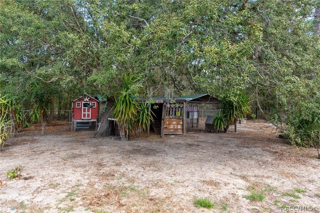 2901 S Pine Ridge Avenue, Homosassa, FL 34448