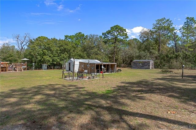 2901 S Pine Ridge Avenue, Homosassa, FL 34448