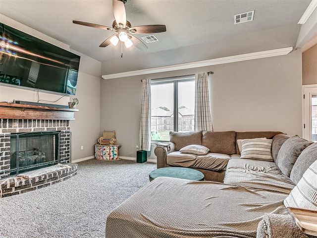 20547 N Santa Fe Avenue, Harrah, OK 73045