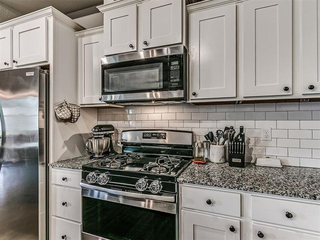 20547 N Santa Fe Avenue, Harrah, OK 73045