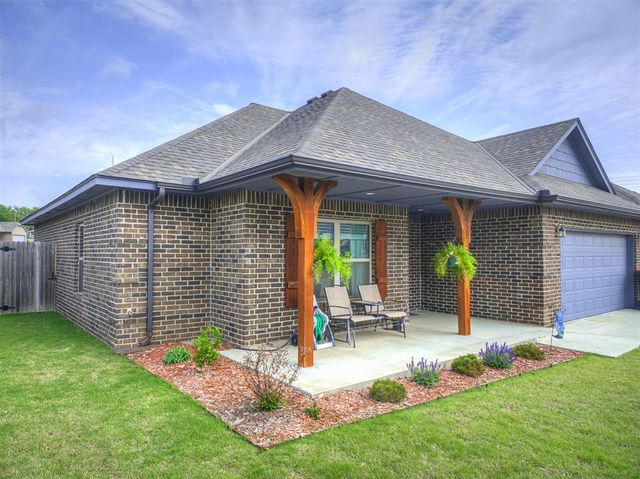 20547 N Santa Fe Avenue, Harrah, OK 73045
