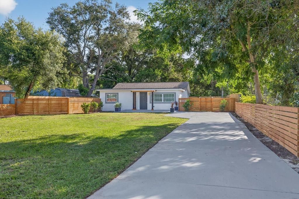 4645 80TH STREET N, St Petersburg, FL 33709