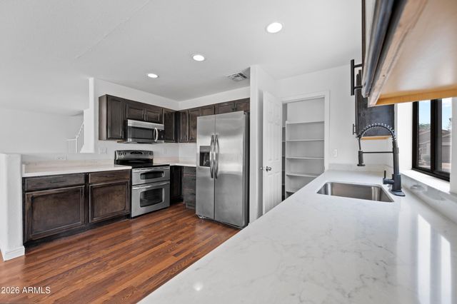 12926 W REDFIELD Road, El Mirage, AZ 85335