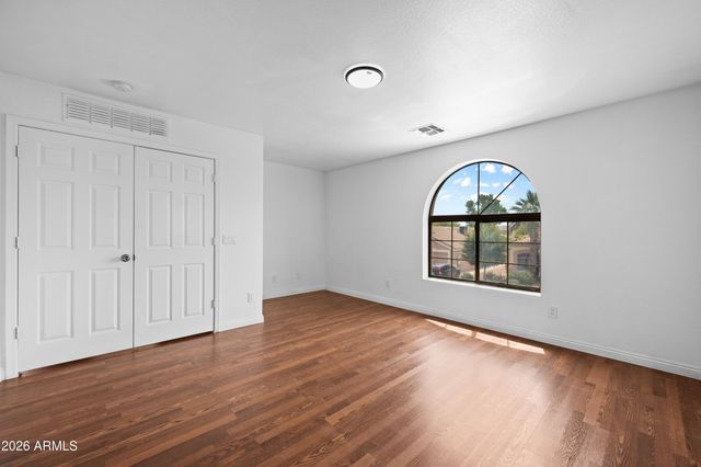 12926 W REDFIELD Road, El Mirage, AZ 85335