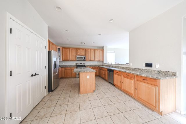 11933 N 140TH Lane, Surprise, AZ 85379