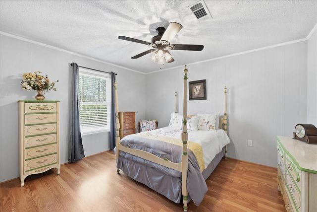 3212 Timberlane Circle, Orange, TX 77632