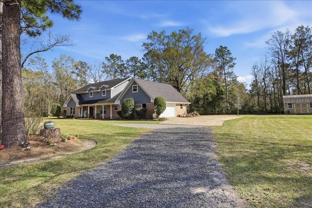 3212 Timberlane Circle, Orange, TX 77632