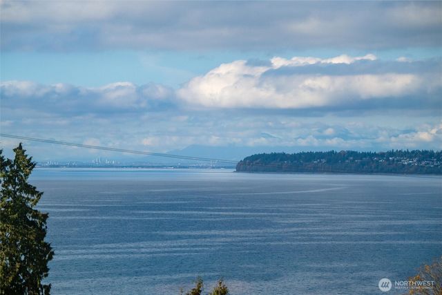 8738 Charel Drive, Blaine, WA 98230