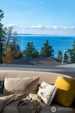 8738 Charel Drive, Blaine, WA 98230