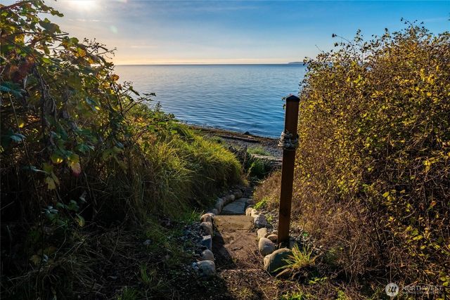 8738 Charel Drive, Blaine, WA 98230