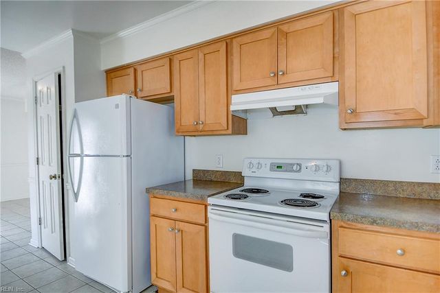 2289 Speckled Rock LN, Virginia Beach, VA 23456