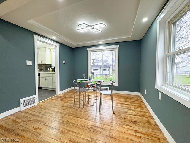 22000 Kennison Avenue, Euclid, OH 44123