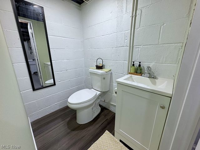 22000 Kennison Avenue, Euclid, OH 44123