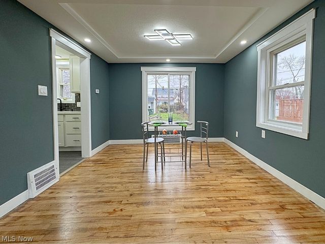 22000 Kennison Avenue, Euclid, OH 44123