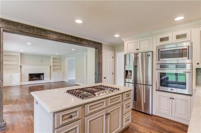 153 Lantern Ridge Court, Alpharetta, GA 30009