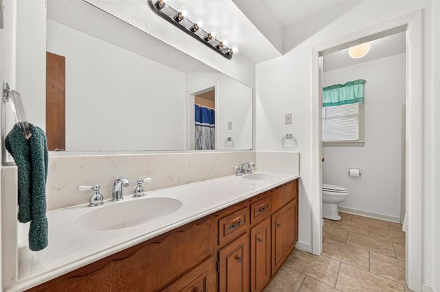 821 Bernard Avenue, Rosenberg, TX 77471