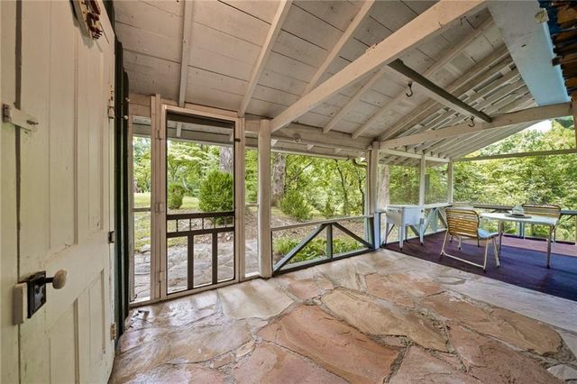 31 Bear Creek Lane, Clayton, GA 30525