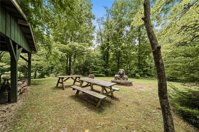 31 Bear Creek Lane, Clayton, GA 30525
