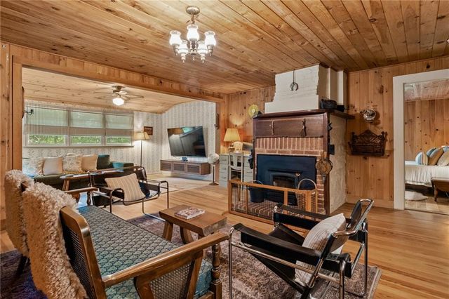 31 Bear Creek Lane, Clayton, GA 30525
