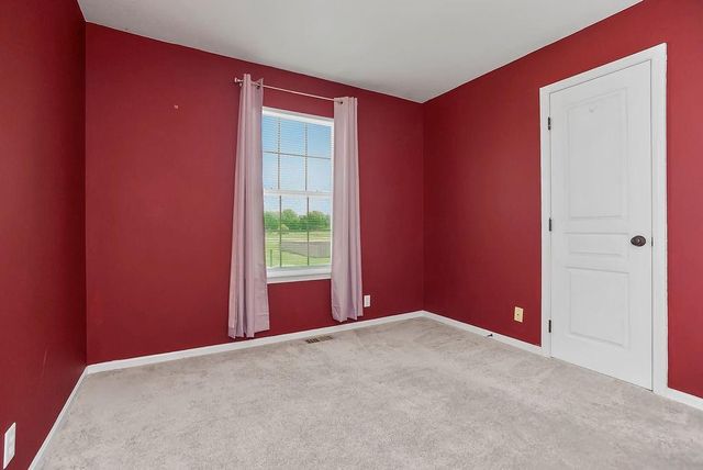 421 Golfview Drive, Pleasant Hill, MO 64080