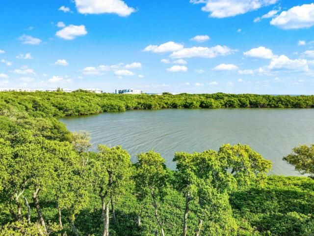5799 NE Island Cove Way 1404, Stuart, FL 34996