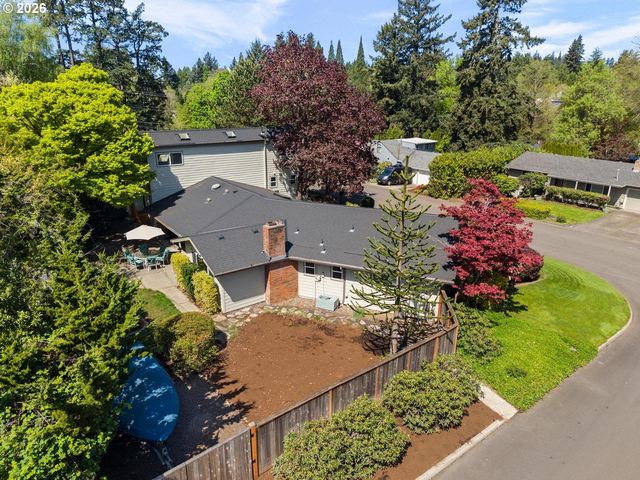 9070 Sw HOWATT St, Portland, OR 97225