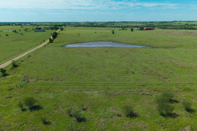 1571 Schulze Road, Schulenburg, TX 78956