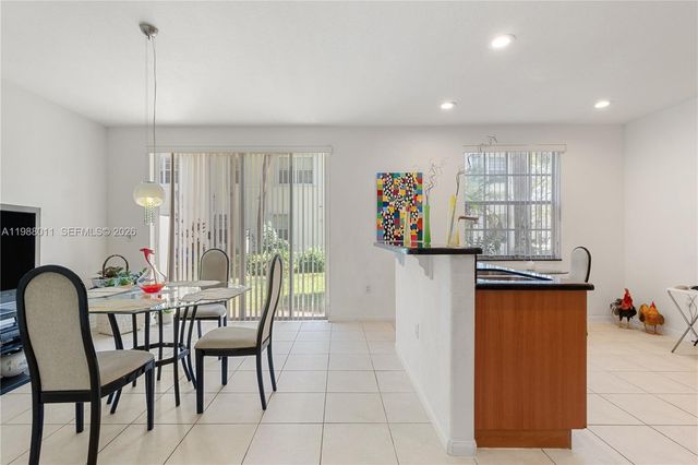 2883 SW 85th Avenue 106, Miramar, FL 33025