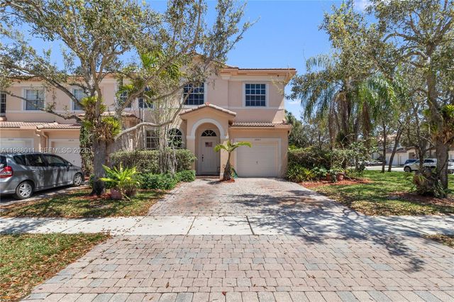 2883 SW 85th Avenue 106, Miramar, FL 33025