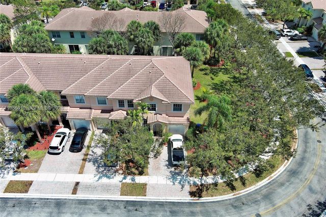 2883 SW 85th Avenue 106, Miramar, FL 33025