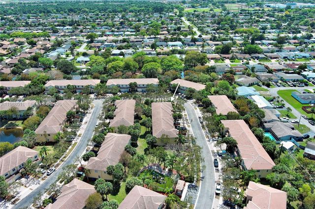 2883 SW 85th Avenue 106, Miramar, FL 33025