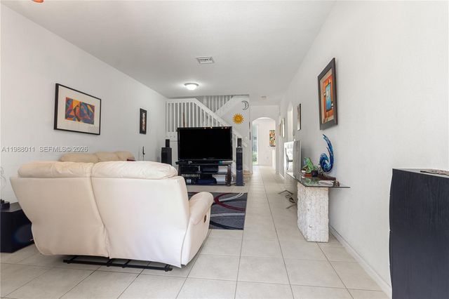 2883 SW 85th Avenue 106, Miramar, FL 33025