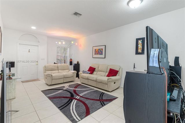 2883 SW 85th Avenue 106, Miramar, FL 33025