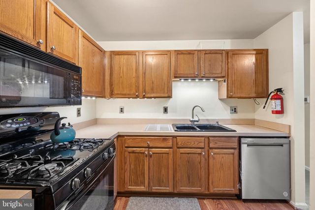 112 NATALIE RD, Riverside, NJ 08075