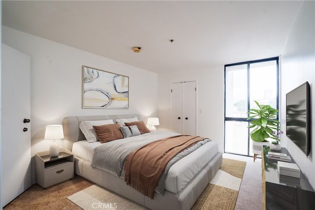 222 S Central, Los Angeles, CA 90012