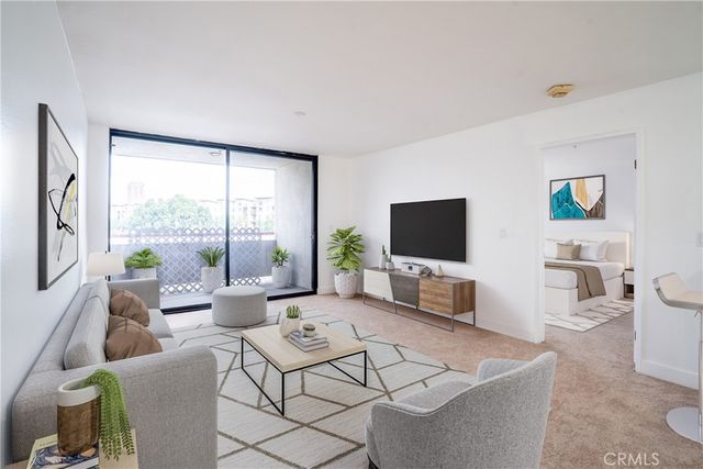 222 S Central, Los Angeles, CA 90012