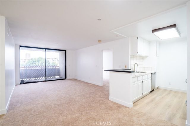 222 S Central, Los Angeles, CA 90012