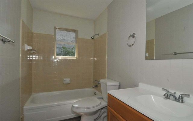 32 Kyles Lane, Fort Thomas, KY 41075