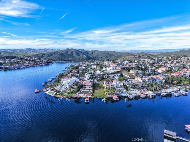 22226 san joaquin drive west Drive W, Canyon Lake, CA 92587