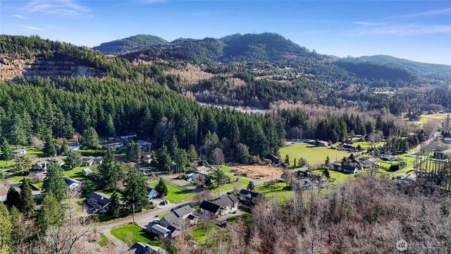 17766 Pamela Street, Mount Vernon, WA 98274