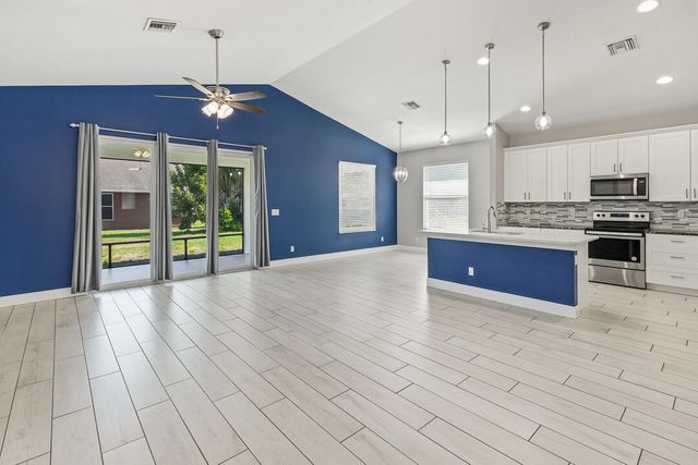 1925 SW Michelangelo Avenue, Port St. Lucie, Port St Lucie, FL 34953