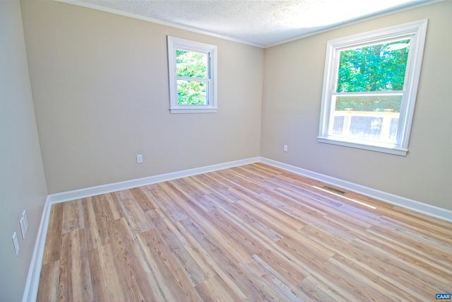 135 IROQUOIS TRL, Ruckersville, VA 22968