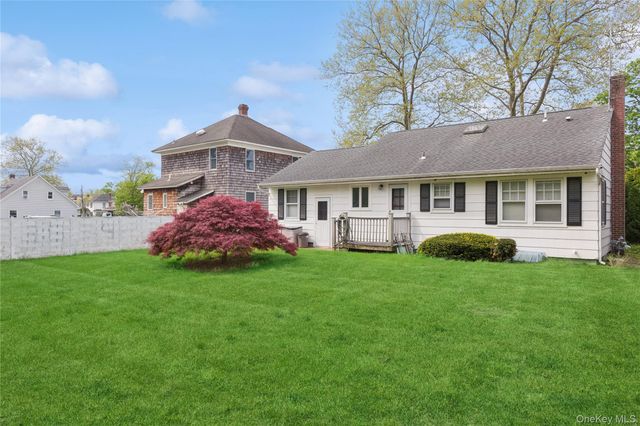 276 Fishel Avenue, Riverhead, NY 11901
