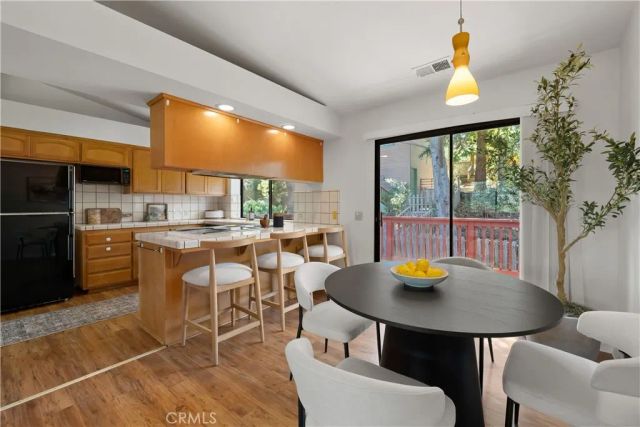1965 Spencer Street, Cambria, CA 93428