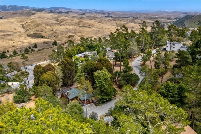1965 Spencer Street, Cambria, CA 93428