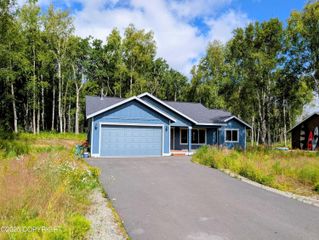 6896 E Amarok Avenue, Wasilla, AK 99654