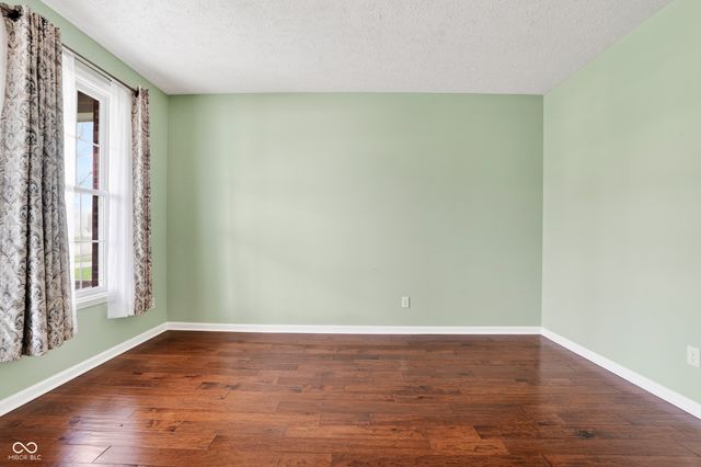 6603 Taraval Drive, Indianapolis, IN 46260