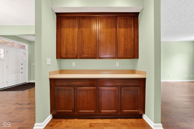 6603 Taraval Drive, Indianapolis, IN 46260