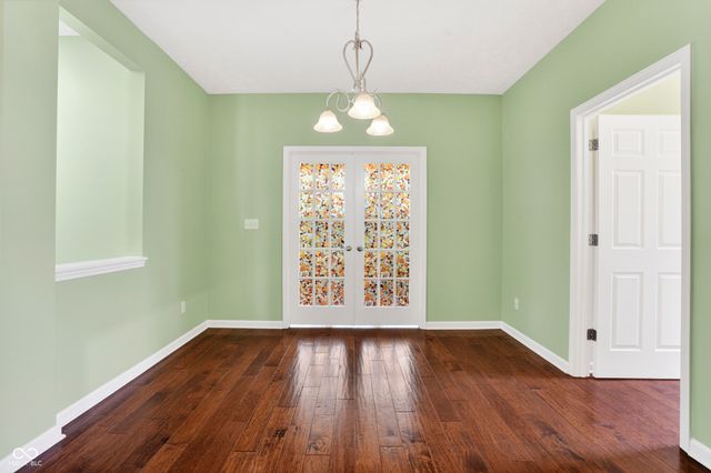 6603 Taraval Drive, Indianapolis, IN 46260